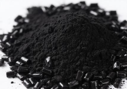 IMLV/N330 vs. negru de fum sub formă de pulbere tradițională